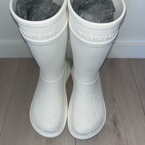 BALENCIAGA CROC BOOTS WHITE SIZE 40